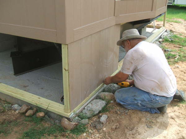 Skirting Install